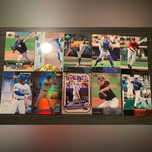 Assorted Baseball Trading Cards Set